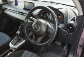 Mazda, Demio, 2015, Автоматический, бензин