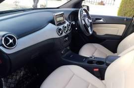 Mercedes, B-Class, 180, 2015, Automatic, Petrol