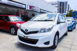 Toyota, Vitz, 2014, Automatic, Petrol