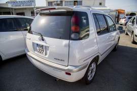 Toyota, Raum, 1999, Automatic, Petrol