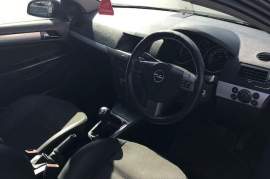 Opel, Astra, 2006, Manual, Petrol