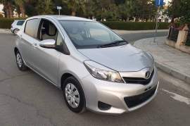 Toyota, Vitz, 2013, Automatic, Petrol