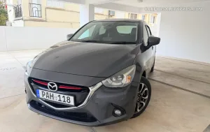 Mazda 2 2016