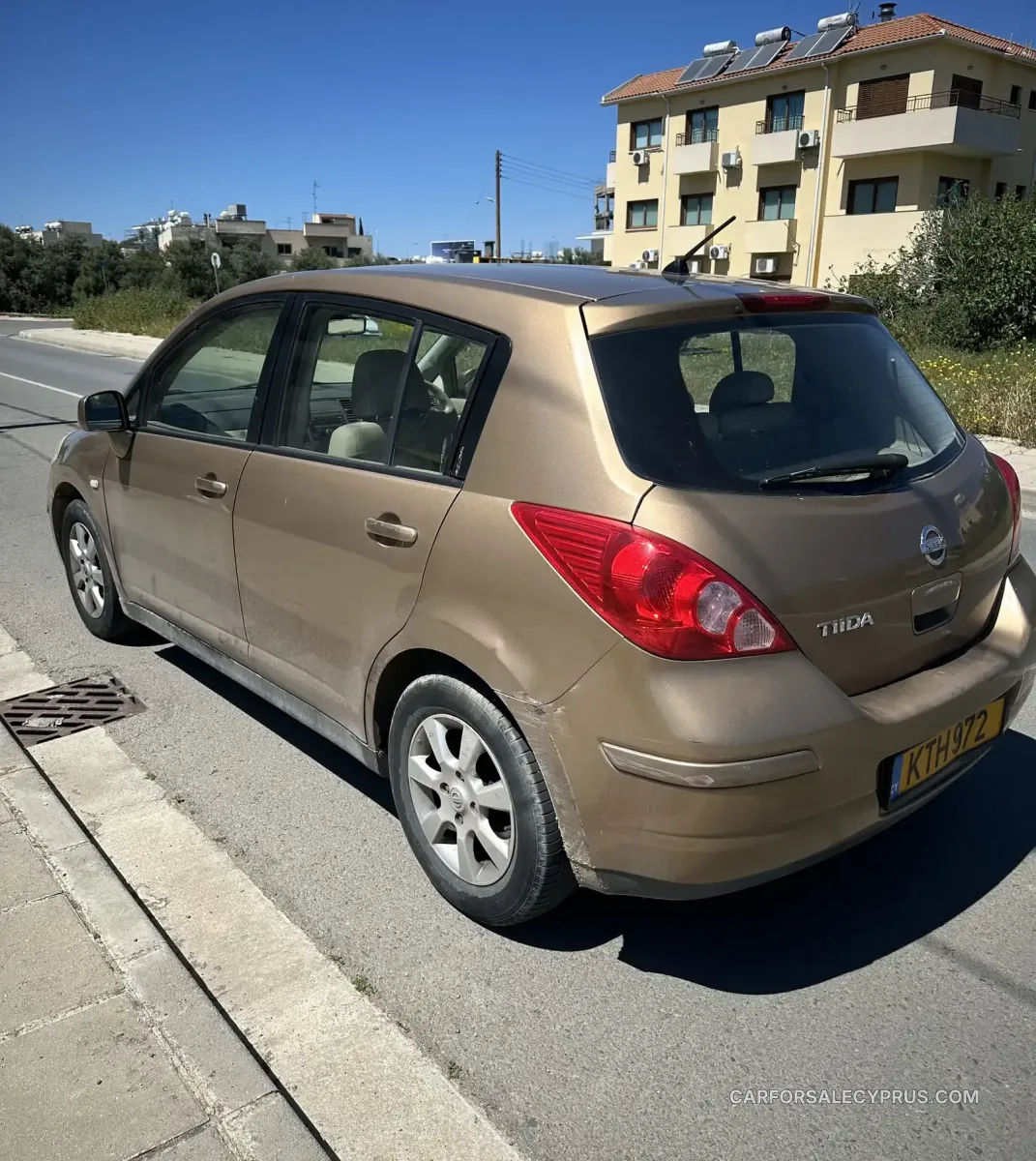 Nissan Tiida 2009