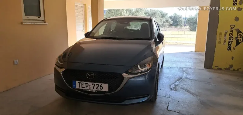 Mazda 2 2022