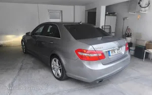 Mercedes-Benz E-Class 2010