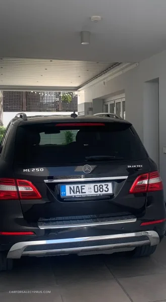 Mercedes-Benz ML-Class 2013