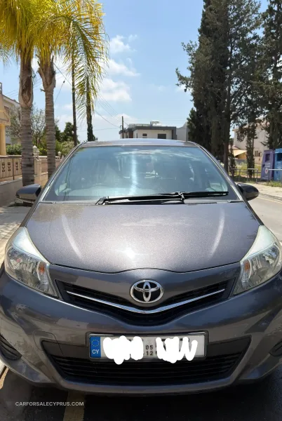 Toyota Yaris 2012