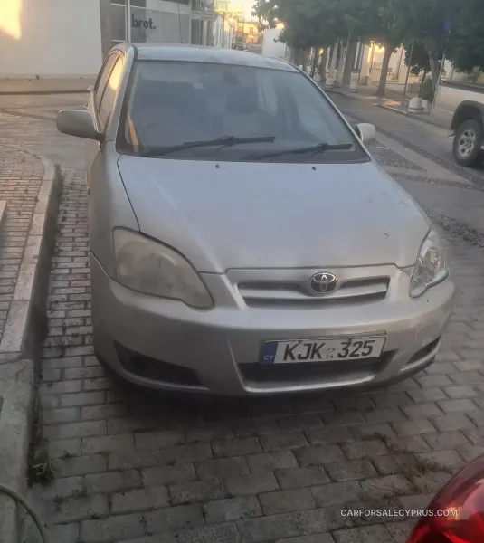 Toyota Corolla 2004