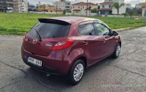 Mazda Demio 2011 – φωτογραφία 3
