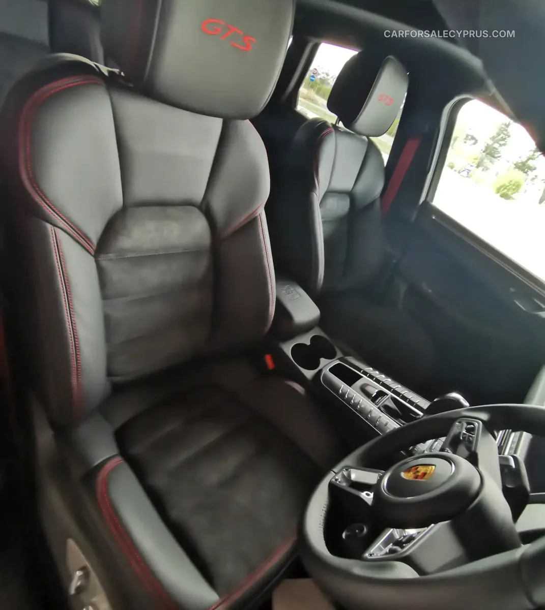 Porsche Macan 2021