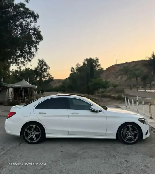 Mercedes-Benz C-Class 2017