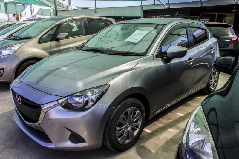 Mazda 2 2015