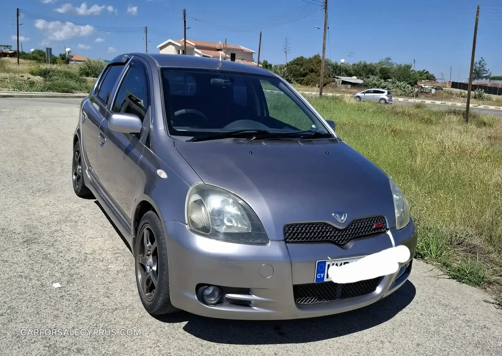 Toyota Vitz 2000