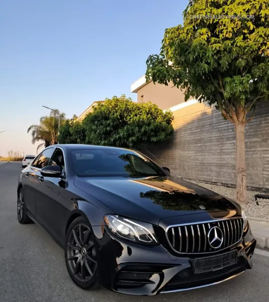 Mercedes-Benz E-Class 2021