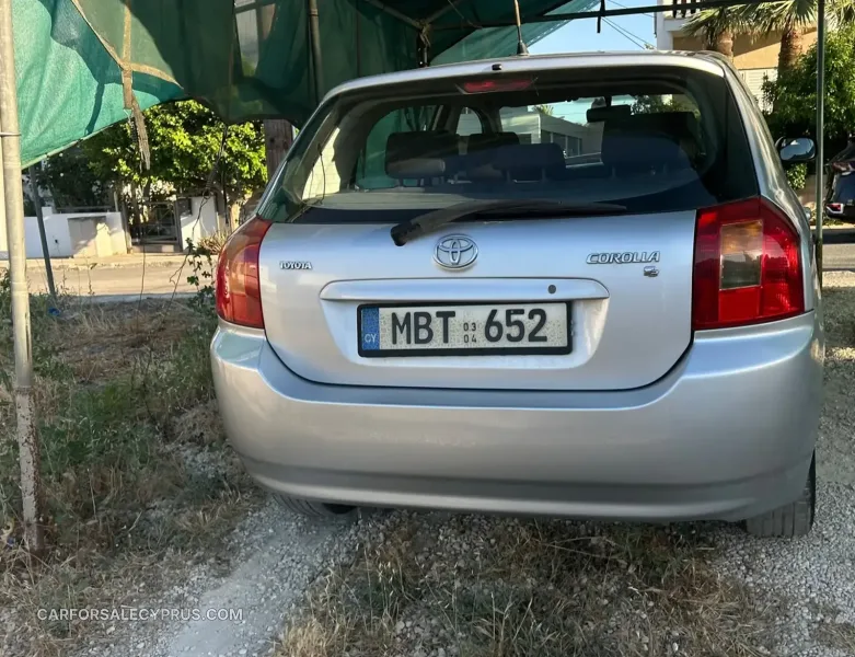 Toyota Corolla 2004