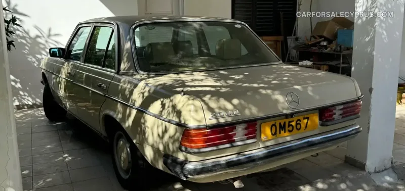 Mercedes-Benz E-Class 1984
