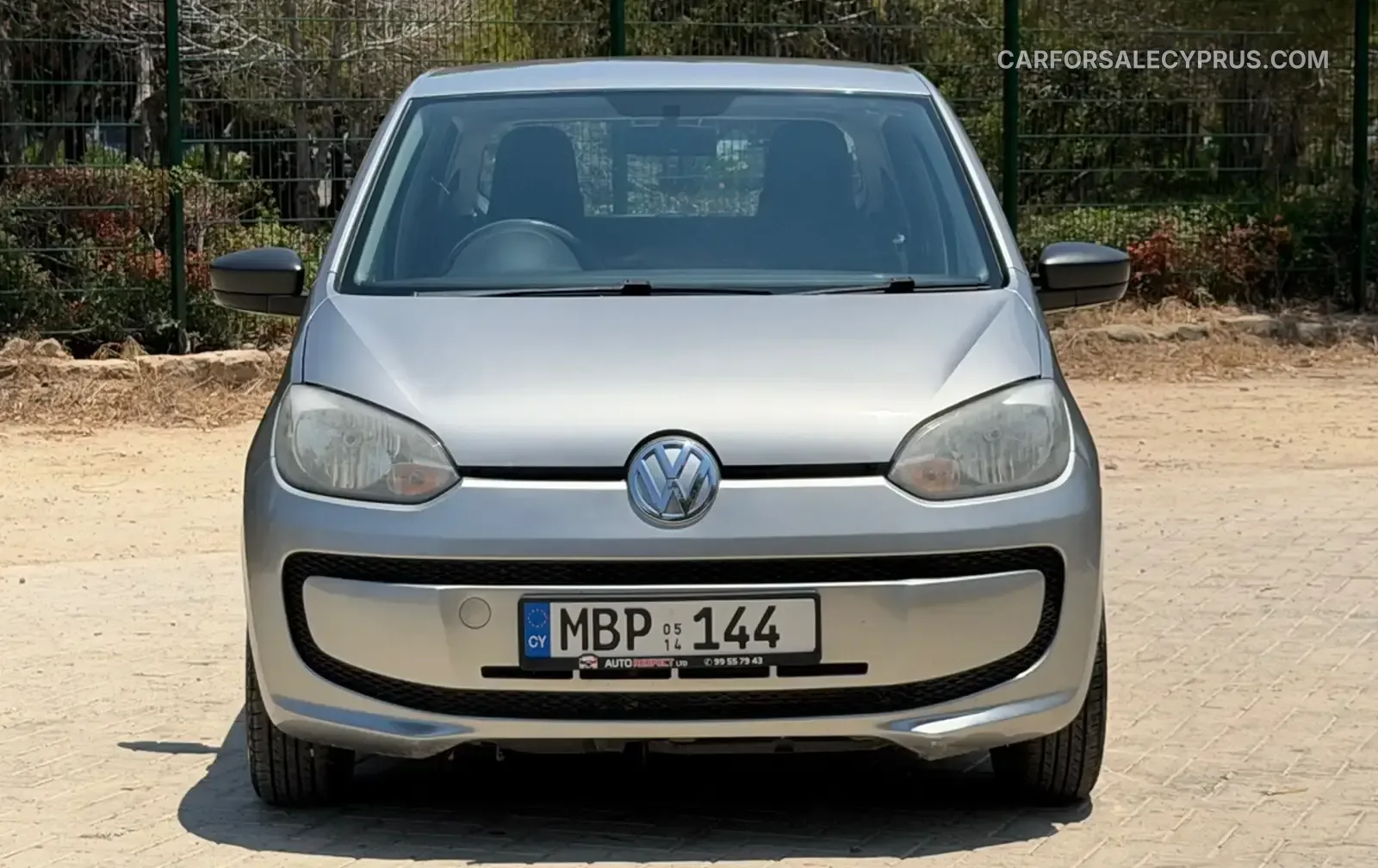 Volkswagen Up! 2014