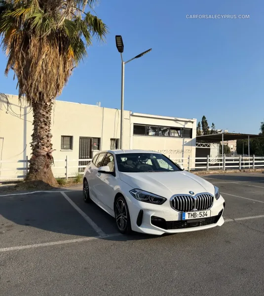 BMW Series 1 2021