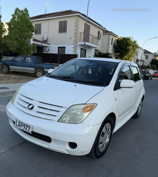 Toyota Ist 2006