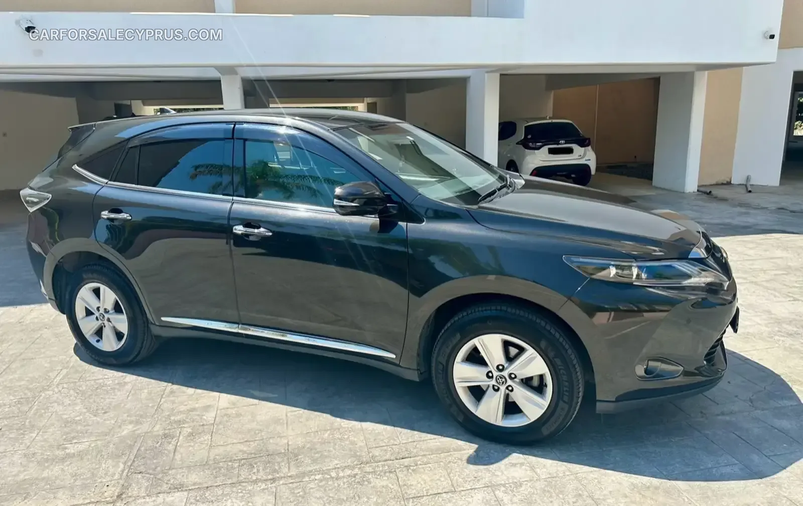 Toyota Harrier 2017