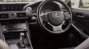 Lexus IS 2017 – φωτογραφία 5