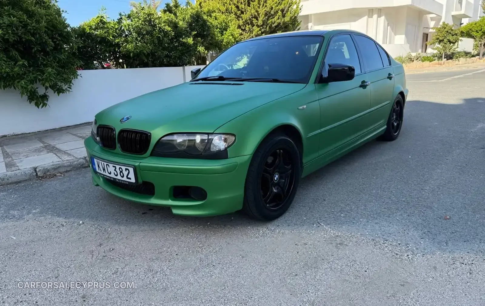 BMW Series 3 2004
