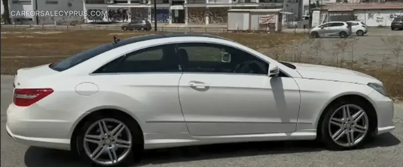 Mercedes-Benz E-Class 2012