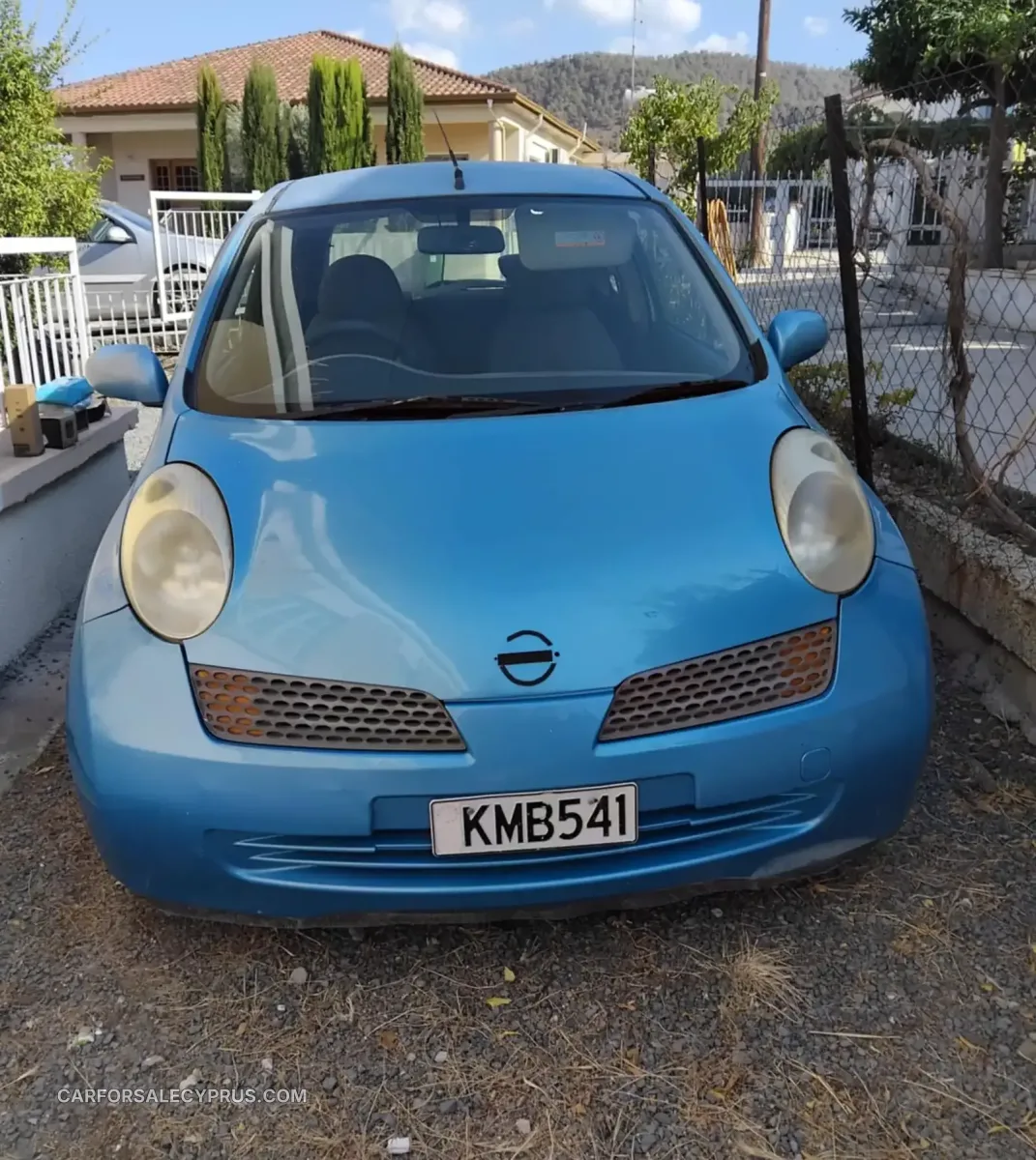 Nissan March 2002