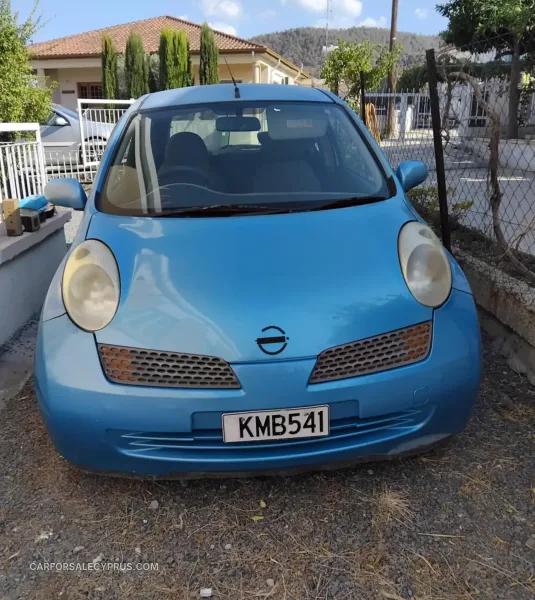 Nissan March 2002