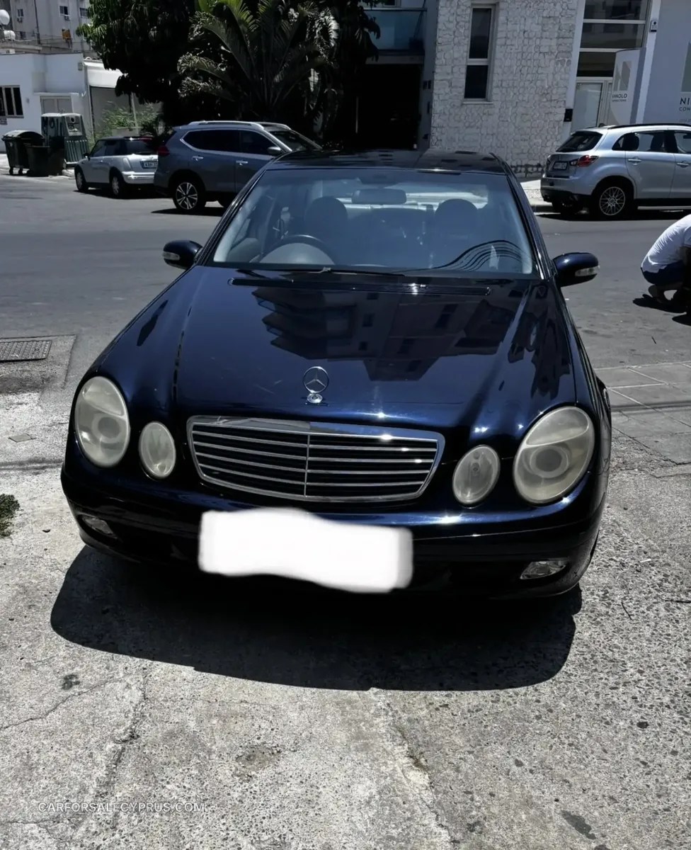 Mercedes-Benz E-Class 2003