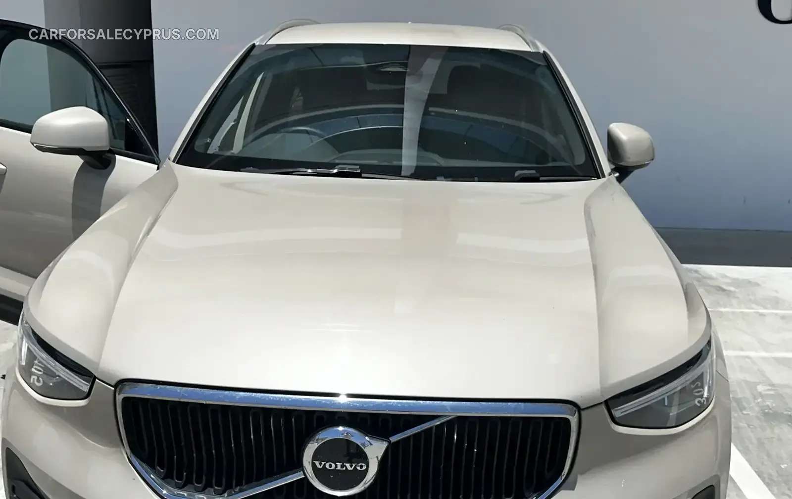 Volvo XC40 2025