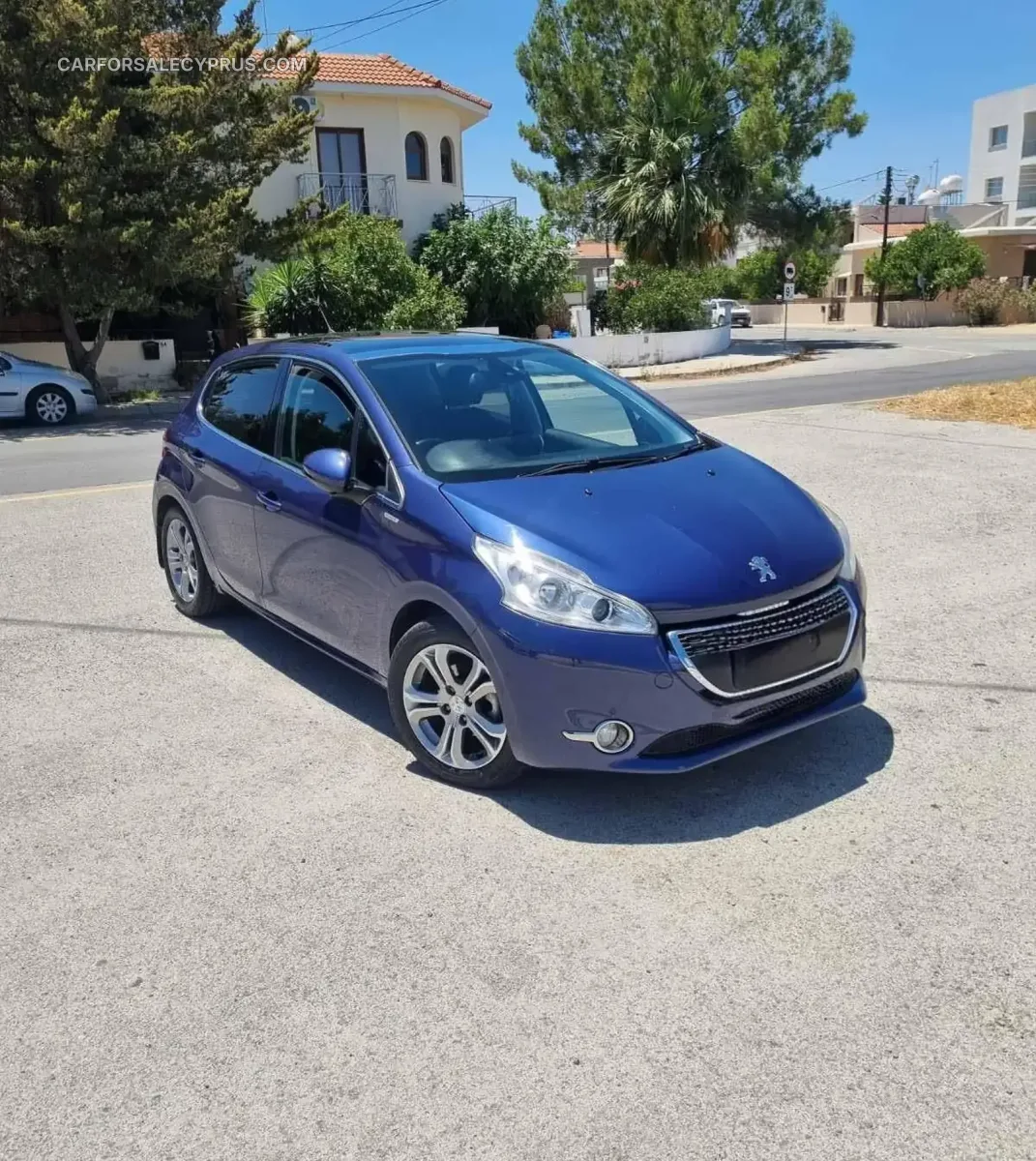 Peugeot 208 2013