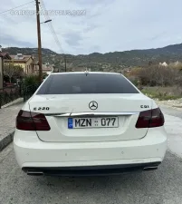 Mercedes-Benz E-Class 2011 – φωτογραφία 2