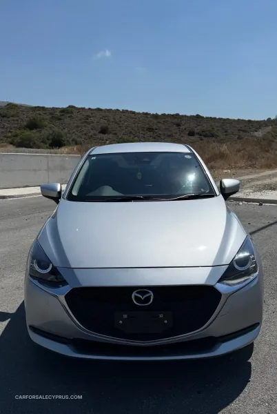 Mazda 2 2023