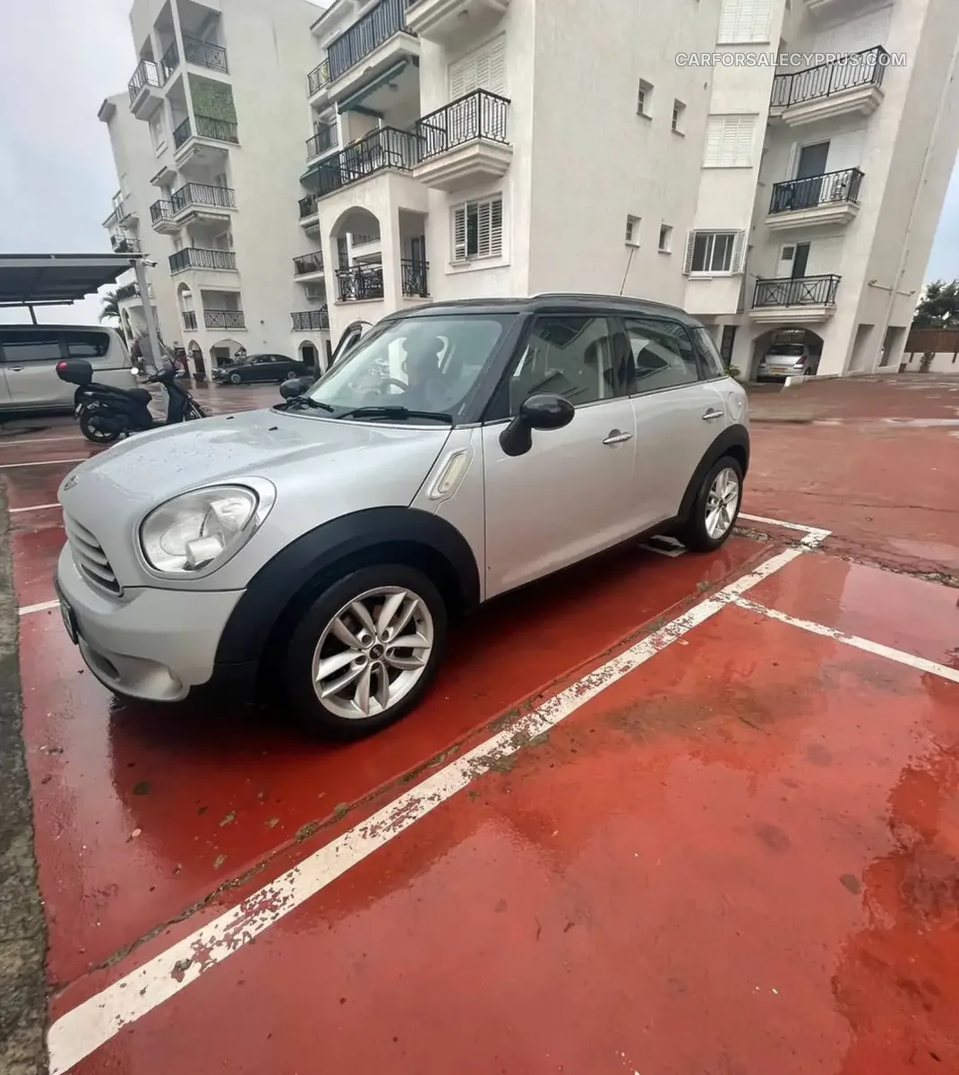 Mini Countryman 2012