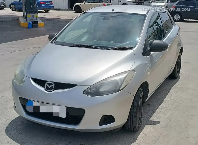 Mazda Demio 2011
