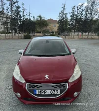 Peugeot 208 2013 – φωτογραφία 2