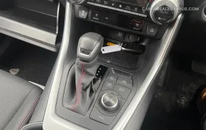 Toyota RAV4 2023 – φωτογραφία 3