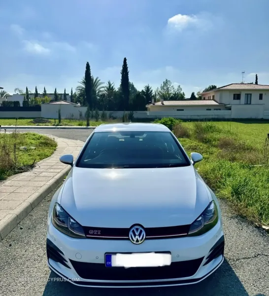 Volkswagen Golf 2020