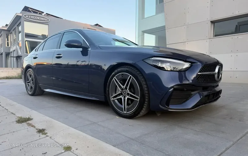 Mercedes-Benz C-Class 2025