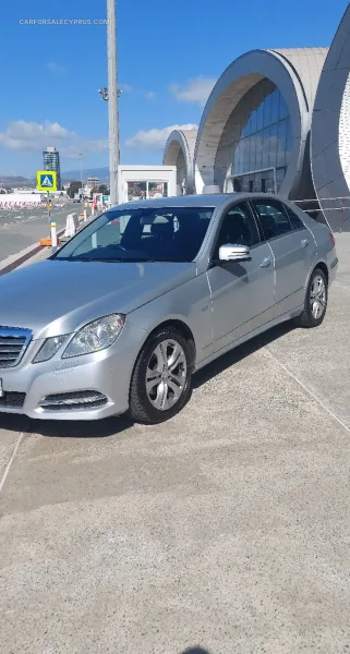 Mercedes-Benz E-Class 2012