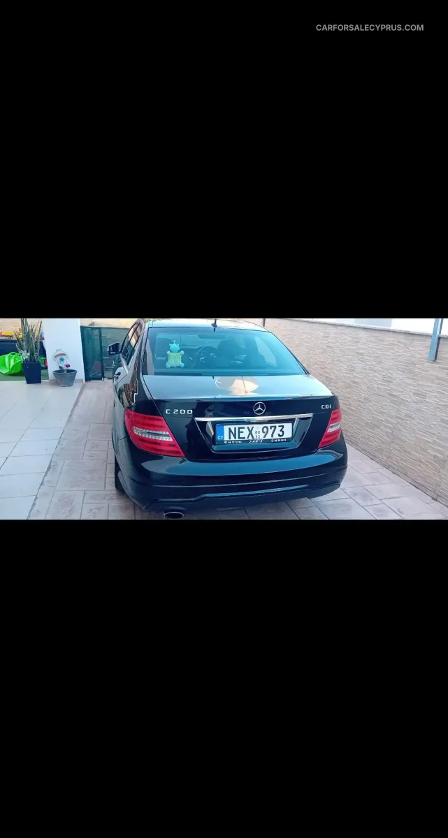 Mercedes-Benz C-Class 2012