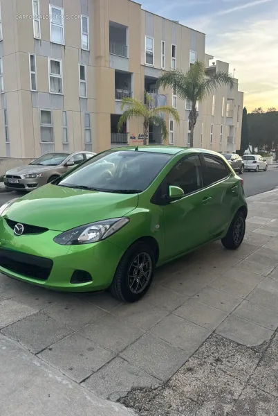 Mazda Demio 2011