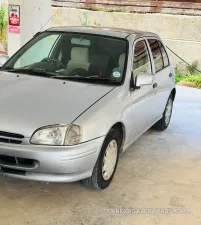 Toyota Starlet 1998 – φωτογραφία 3