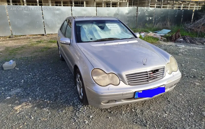 Mercedes-Benz C-Class 2001