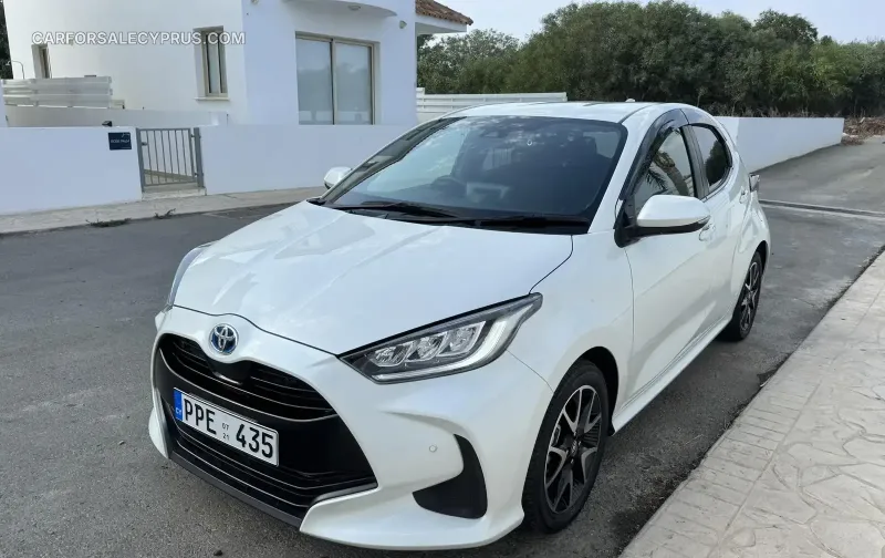 Toyota Yaris 2021