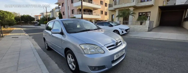 Toyota Corolla 2004