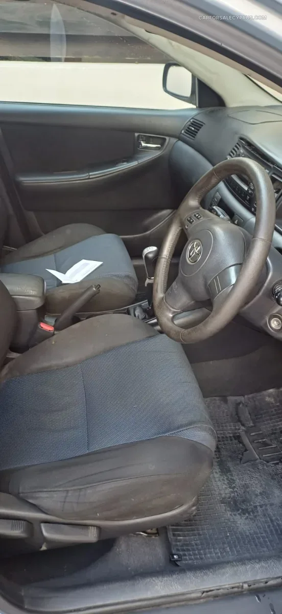 Toyota Corolla 2004