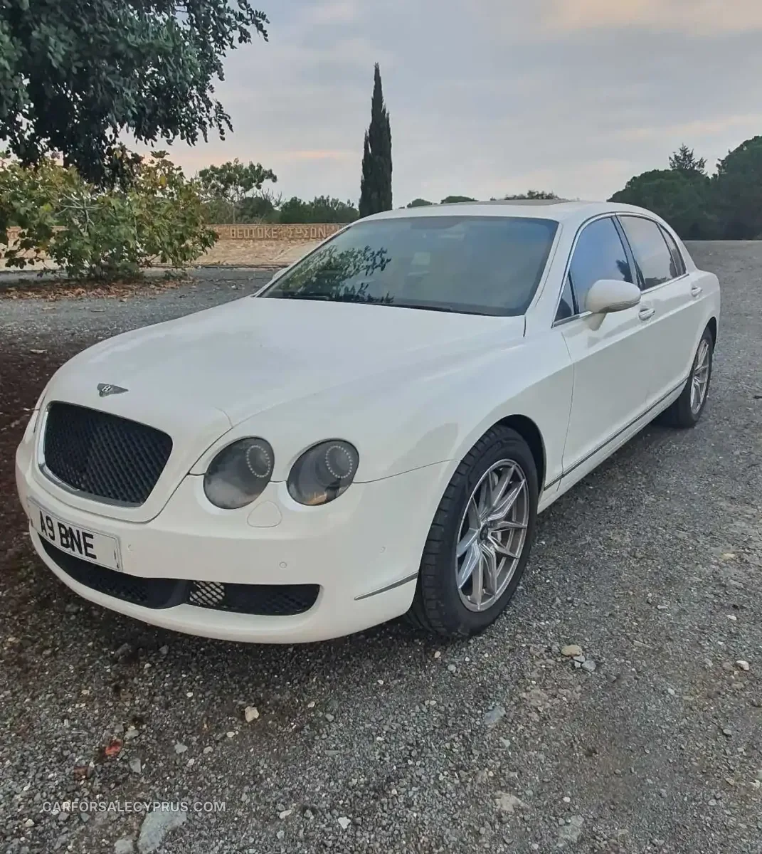 Bentley Flying Spur 2005